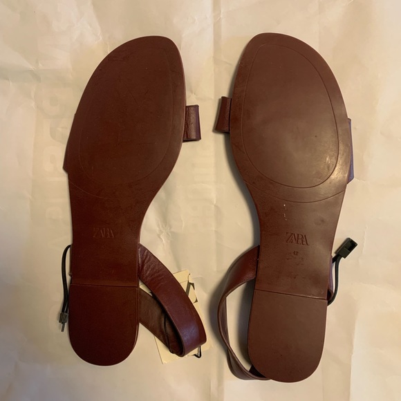 Zara Burgundy Sandals - Picture 10 of 11